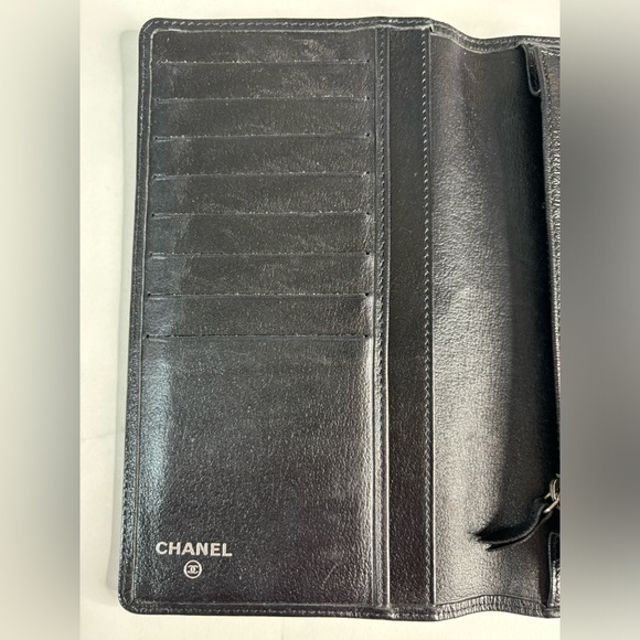 Chanel Goat Skin Camellia Embossed Wallet EUC sku110157 - Picture 15 of 15